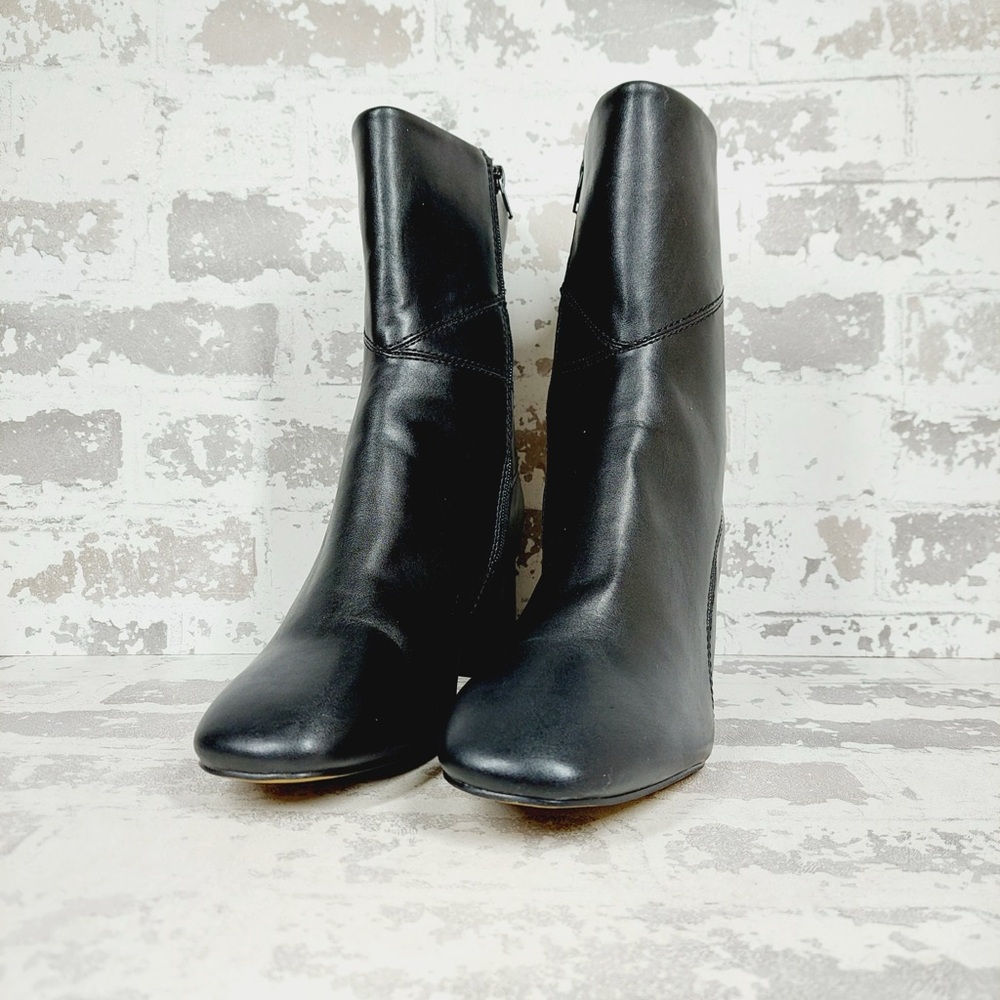 NEW Bella Vita Harp Black Leather Block Heel Square Toe Ankle Boots E836 - Picture 2 of 11